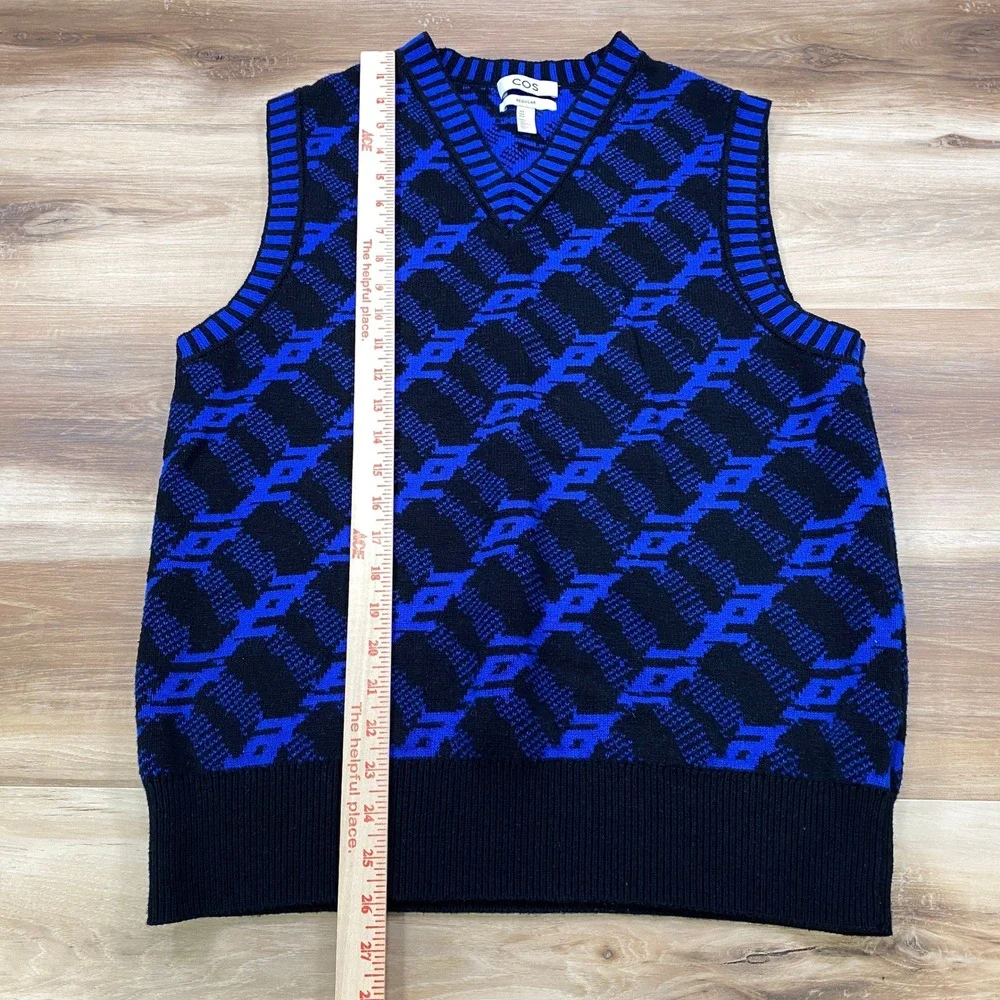 COS Sweater Vest Mens M Geometric Jacquard Cotton Wool Regular Blue Black Modern